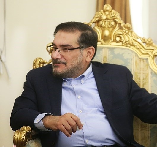 شمخاني: الأمریكیون أعلنوا مرتین استعدادهم للتفاوض مع إیران
