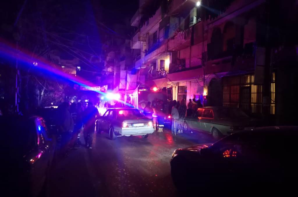  إخلاء عدة عائلات في طرابلس بسبب احتراق منزل