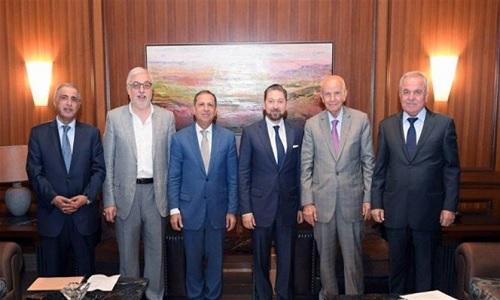 "اللقاء التشاوري": متمسكون بقرارنا