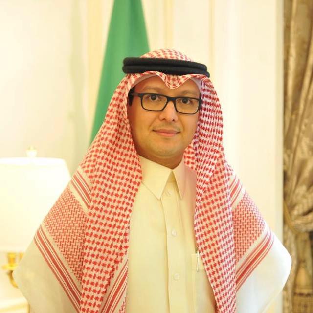 بخاري زار الجميل: سنتابع تصريحات وزير المال عن مساعدة لبنان وهناك آليات ستتخذ