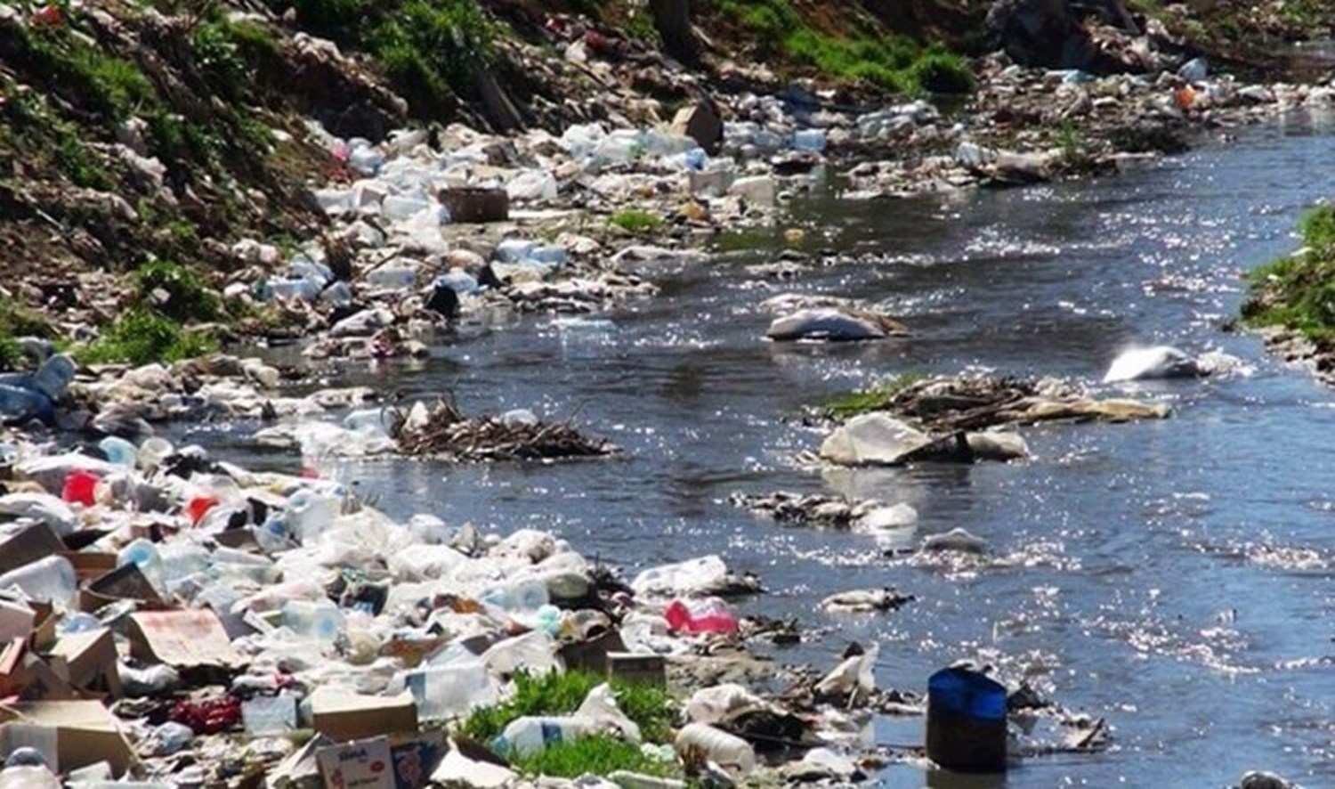 تلوث الليطاني مياه الشفة: في البقاع غير صالحة للشرب