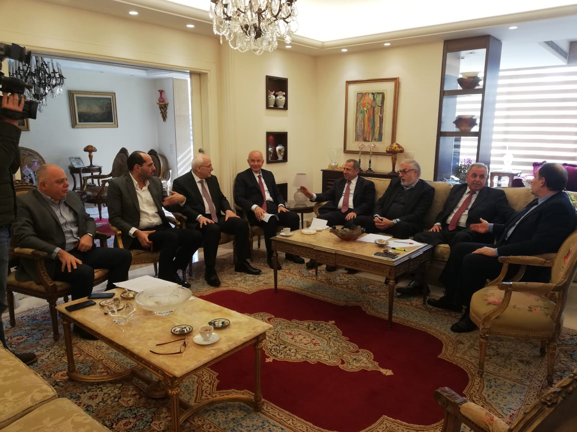 اللقاء النيابي التشاوري: إعادة الانتخاب عن المقعد السني الخامس في طرابلس هو سرقة موصوفة