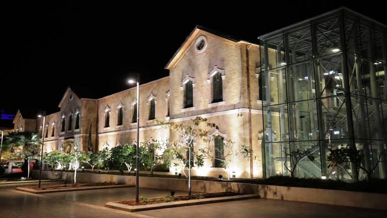  عرس ثقافي شهده لبنان مع اعادة افتتاح مكتبته الوطنية بعد ثلاثة عقود من الغياب 