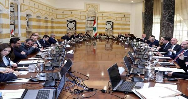 هل تعتمد الحكومة سياسة التقشّف؟
