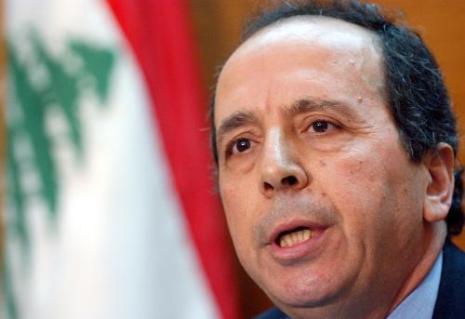 السيد: قومجيان يحاول منذ توزيره أن يثبت ولاءه لزعيمه