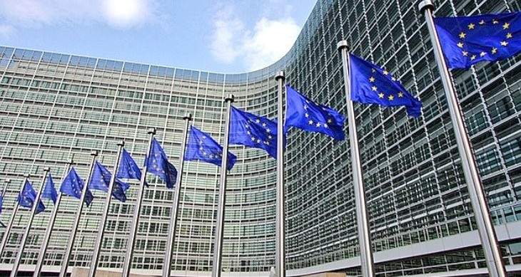 الشرطة البلجيكية: نتعامل مع البلاغ عن وجود قنبلة قرب مقر الاتحاد الأوروبي بجدية