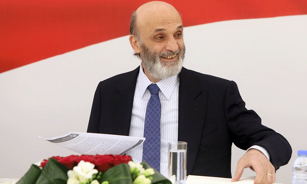 جعجع: إذا كان باسيل يستطيع إعادة النازحين سأقبّله في عينه
