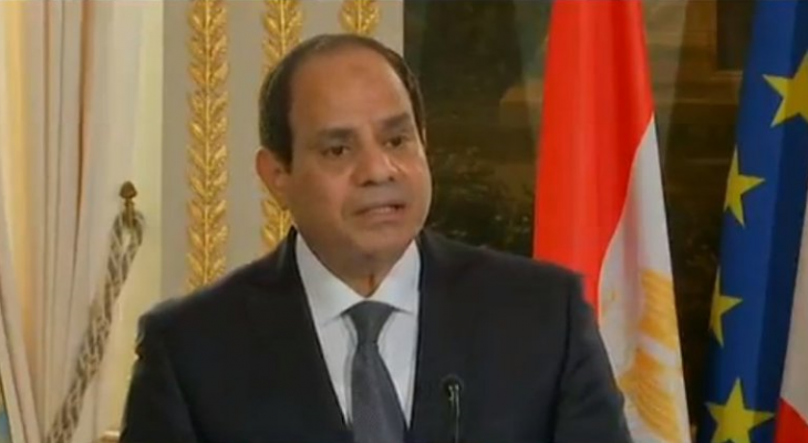 المحكمة العسكرية المصرية أجلت محاكمة المتهمين بمحاولة اغتيال السيسي