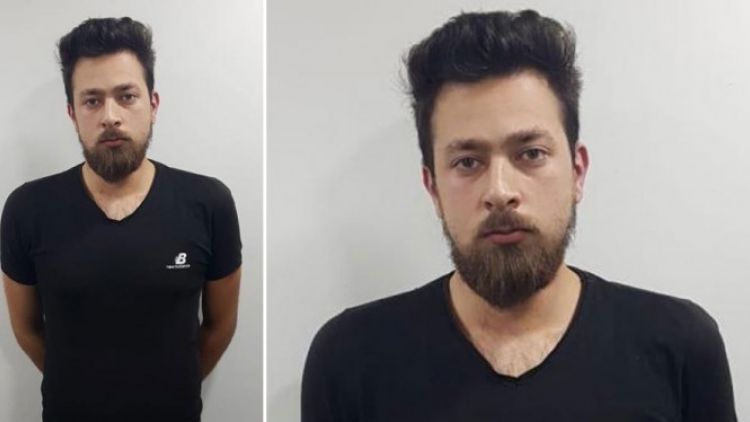 بالصورة: في لبنان ... شاب يستدرج الفتيات عبر مواقع التواصل ويصورهن بوضع غير محتشم ثم يبدأ بإبتزازهن !