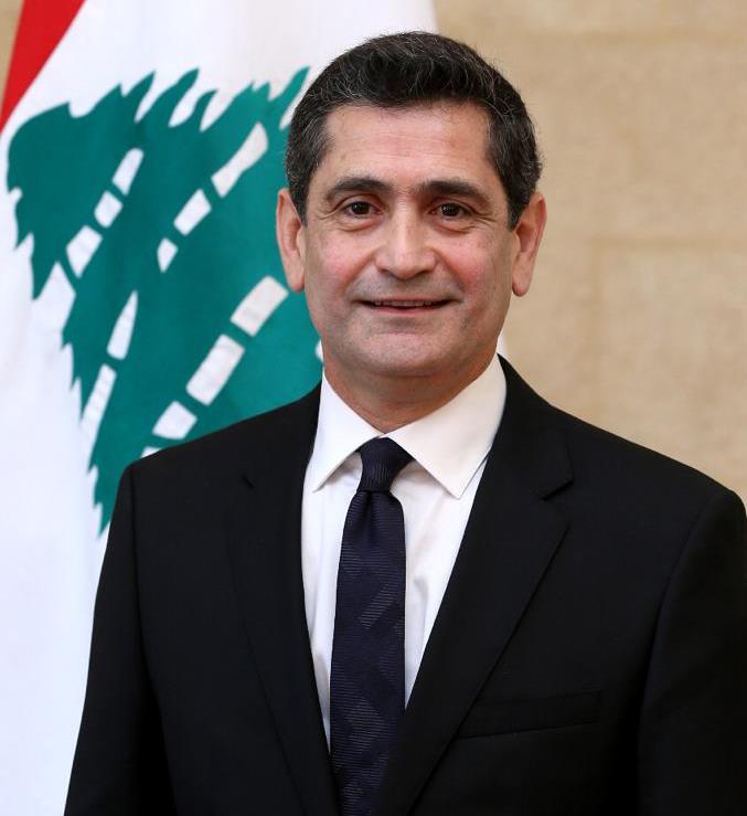 قيومجيان للحريري: إلا القوات وبكل محبة