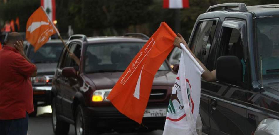 سجال "التوظيفات" تابع.. عازار لحاصباني: "هيدا توقيعك"!