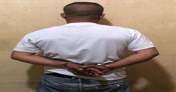 هربت  عارية بعد أن حاول إغتصابها