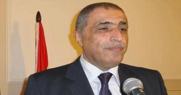 هاشم: نوافق سياسي على عدم المس برواتب القطاع العام والعسكريين