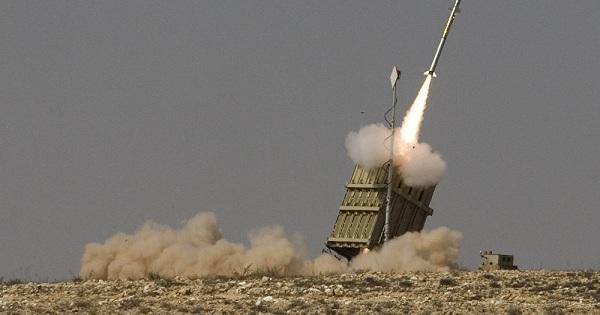 الفلسطينيون نجحوا في إسقاط هيبة "القبة الحديدية"