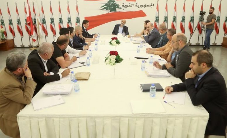 جعجع التقى فريق عمل متابعة المشاريع الإنمائية في بشري