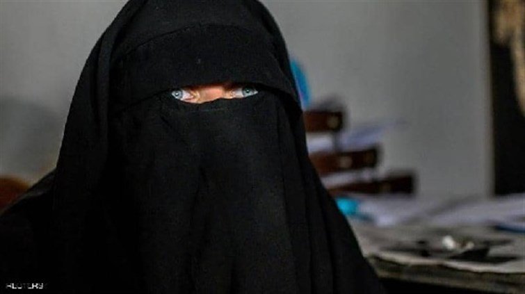 أم سياف.. داعشية "خطيرة" تكشف "أسرار" البغدادي