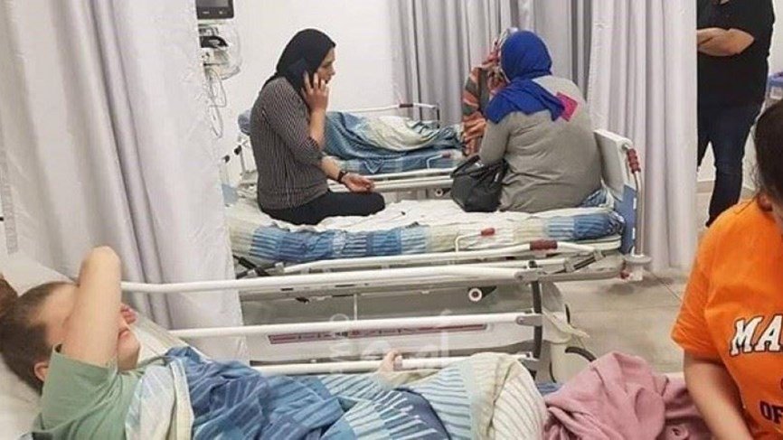 بالصور- عهد التميمي في المستشفى بسبب حادث سير مروع!