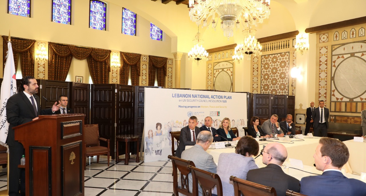 الحريري: ملتزم إشراك المرأة في القرارات السياسية وتجنيد أكبر عدد من النساء في الاجهزة الامنية
