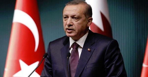 أردوغان يطيح محافظ البنك المركزي