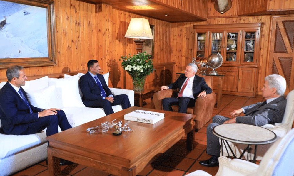 هذا ما بحثه فرنجية مع سفير باكستان