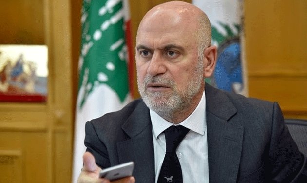“كارثية” حال الطرقات.. متى يعي فنيانوس مسؤوليته؟!