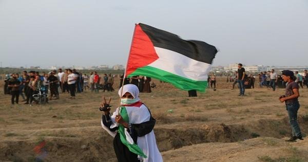 مسيرات العودة مستمرة في جمعة "حرق العلم" الإسرائيلي