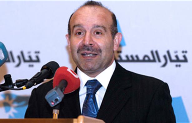 علوش: الحريري يؤجل الدعوة إلى مجلس الوزراء خوفا من الانقسام