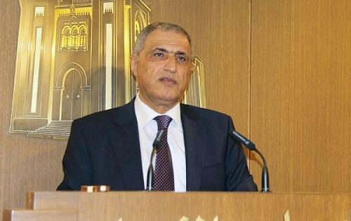 هاشم: "نظامنا مهترىء ولا وقت للكيديات السياسية"