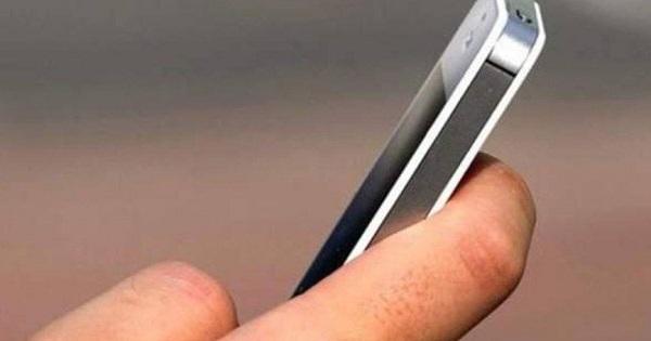 "دولار الخلوي" بـ 1686 ليرة!