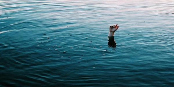 ابن الـ19 عاما مفقودا قبالة شاطئ صيدا!