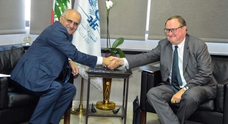 وزير المال يلتقي المبعوث الفرنسي المكلف متابعة تنفيذ مقررات مؤتمر سيدر