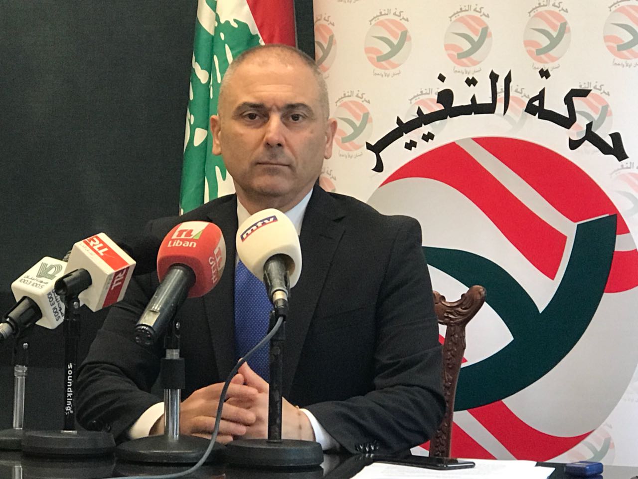 محفوض: الحل برحيل النظام وبالانتظار إما إقامة منطقة آمنة في سوريا وإما توزيع اللاجئين السوريين على الدول العربية