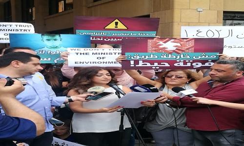 اعتصام لائتلاف إدارة النفايات: لن نقبل ببيئة مضرة ولا باعتماد المحارق