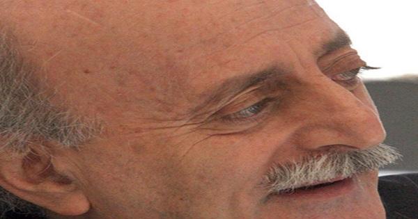 كيف علق جنبلاط على اللقاء بين الاشتراكي وحزب الله؟