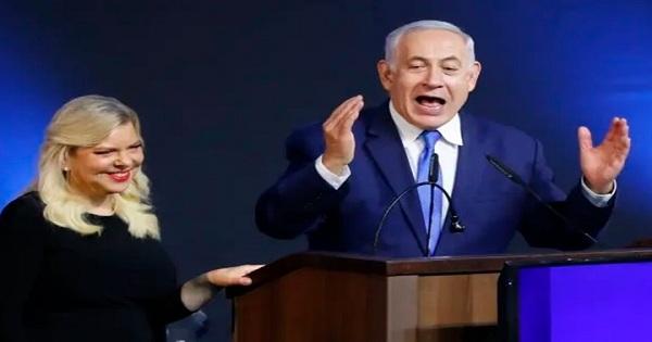 "هآرتس" تدعو للإطاحة بنتنياهو.. "نافخ طبول الحرب وناشر الأكاذيب"