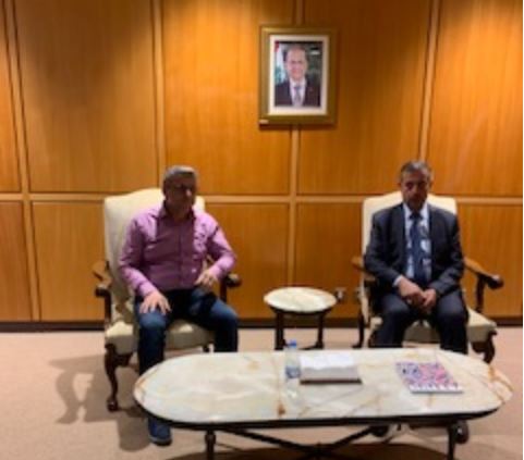 وصول حسن جابر الى المطار