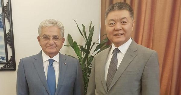 سليم صفير يعرض مع السفير الصيني تطوير العلاقات الاقتصادية والتجارية