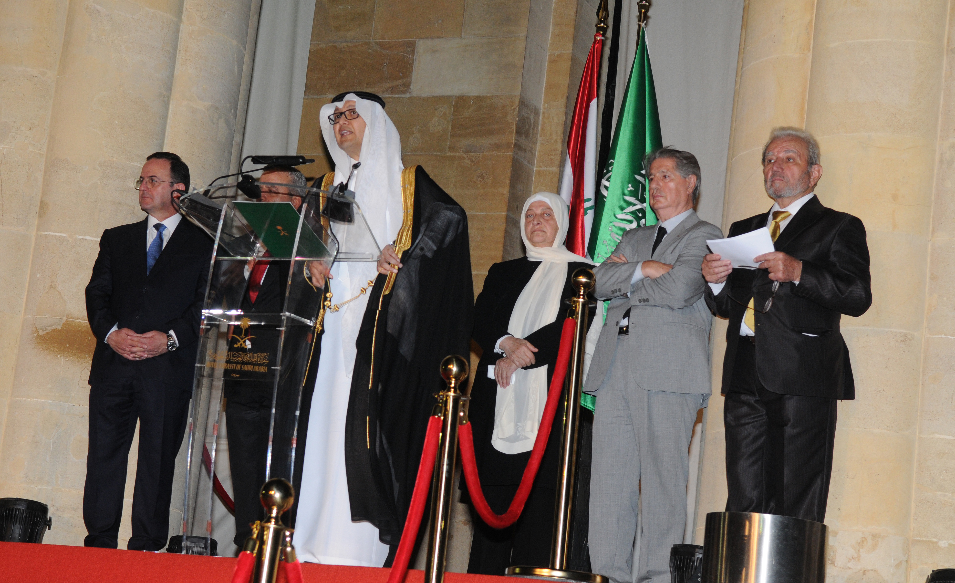 بخاري: الملك المؤسس استطاع مع قليل من الرِّجال وبكثير من الإيمان أن يجمع أمَّة ويُلملم وطن