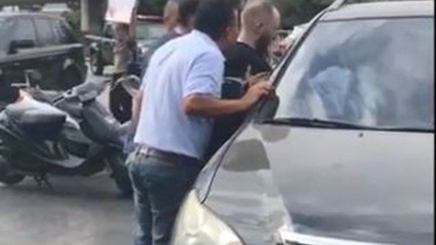 المتظاهرون في فرن الشباك منعوا قاضياً من المرور