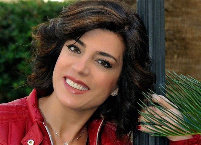 هدى شديد: مش معقول ابرم ٤ ساعات حتى لحق امي اللي نقلوها عالعناية الفايقة!