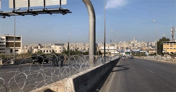 طريق القصر الجمهوري سالكة بالاتجاهين وانتشار كثيف للجيش