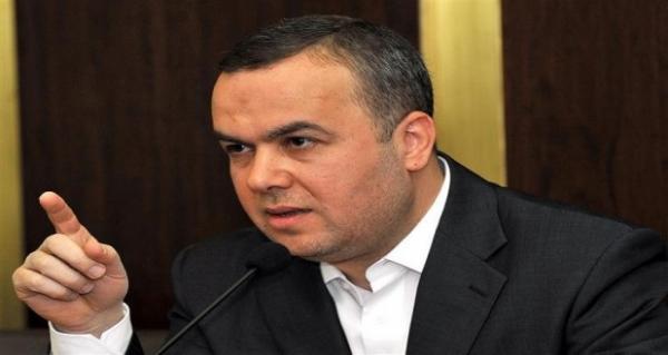 فضل الله: للأسف.. لم نرَ لليوم فاسداً وراء القضبان