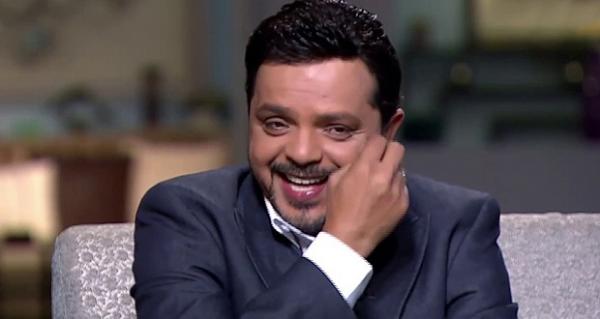  محمد هنيدي يسخر من صورته صغيرا