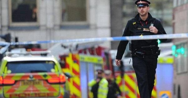 "جمعة سوداء" في أوروبا... حادثتا طعن في بريطانيا وهولندا