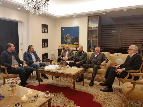 اللقاء التشاوري دعا المسؤولين للتوقف عن الدلع السياسي والترف المعيب في المماحكات