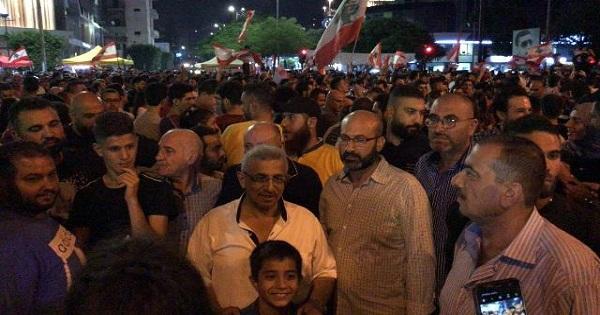 سعد يدين الاعتداء على ساحات الانتفاضة