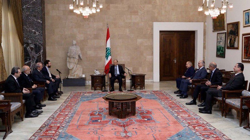 كتلة "اللقاء الديمقراطي" سمّت نواف سلام لترؤس الحكومة