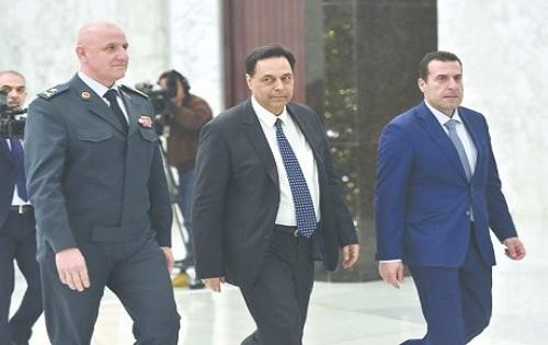 هل يقبل دياب "مجلساً وزارياً مصغّراً"؟