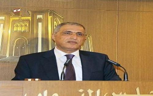 هاشم: تسكير الطرقات بات يهدد السلم الأهلي