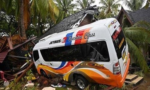 مقتل نحو 24 شخصا في تدهور حافلة في اندونيسيا